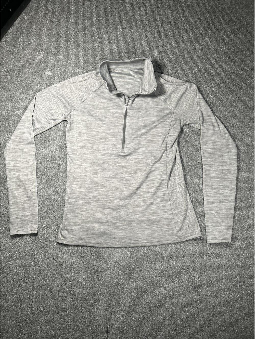 Under Armour Women's Lightweight Gray Quarter-Zip Pullover